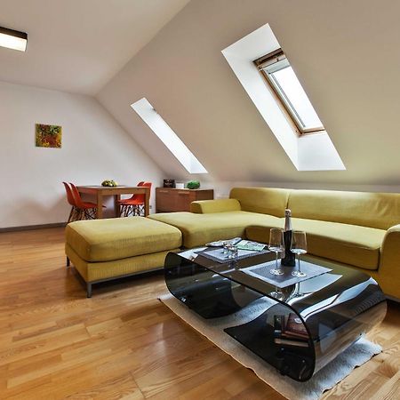 Dolna 4 - Apartments In Direct Centrum On City Square بانْشكا بيشتريتْسا المظهر الخارجي الصورة