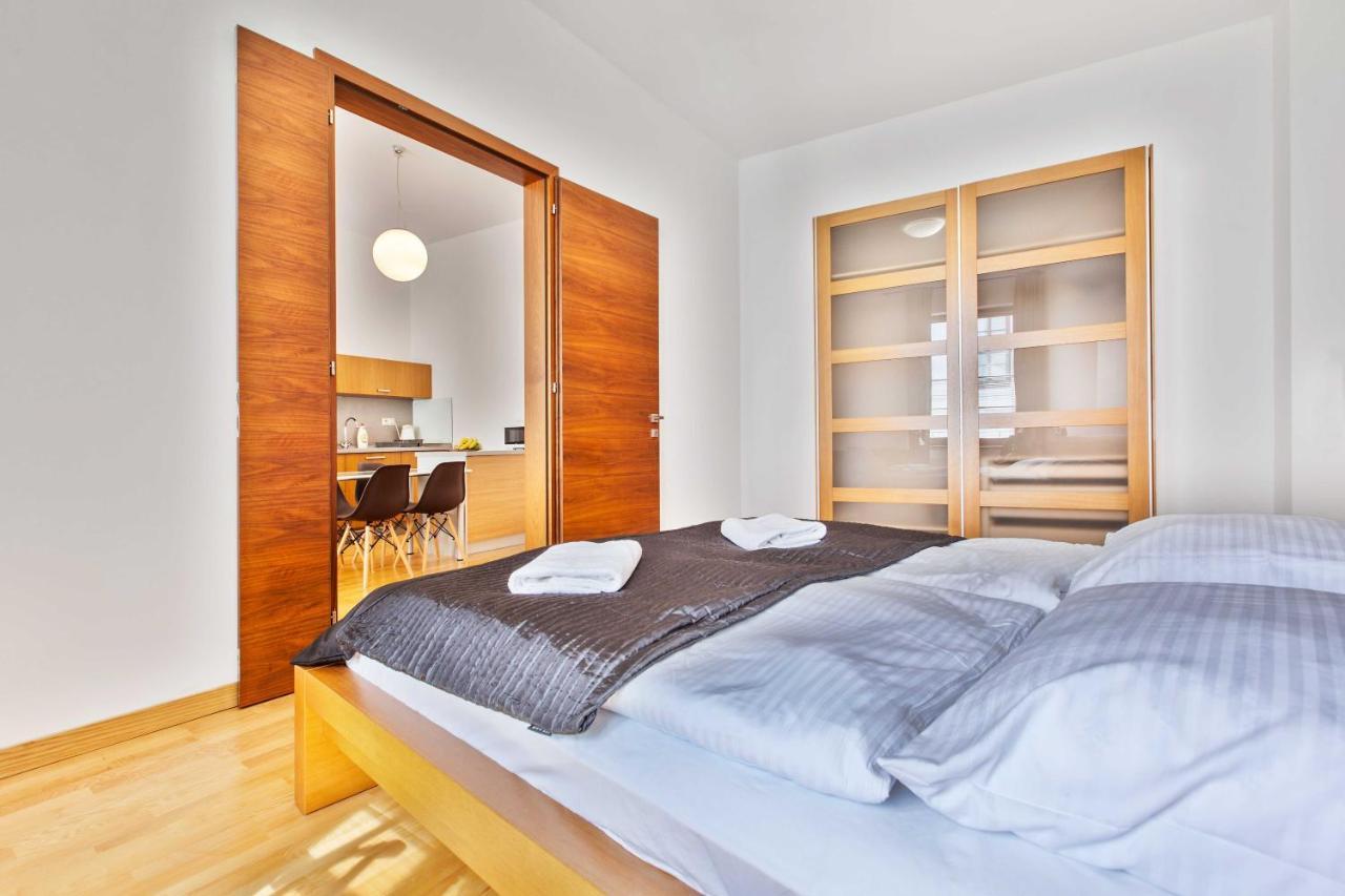 Dolna 4 - Apartments In Direct Centrum On City Square بانْشكا بيشتريتْسا المظهر الخارجي الصورة