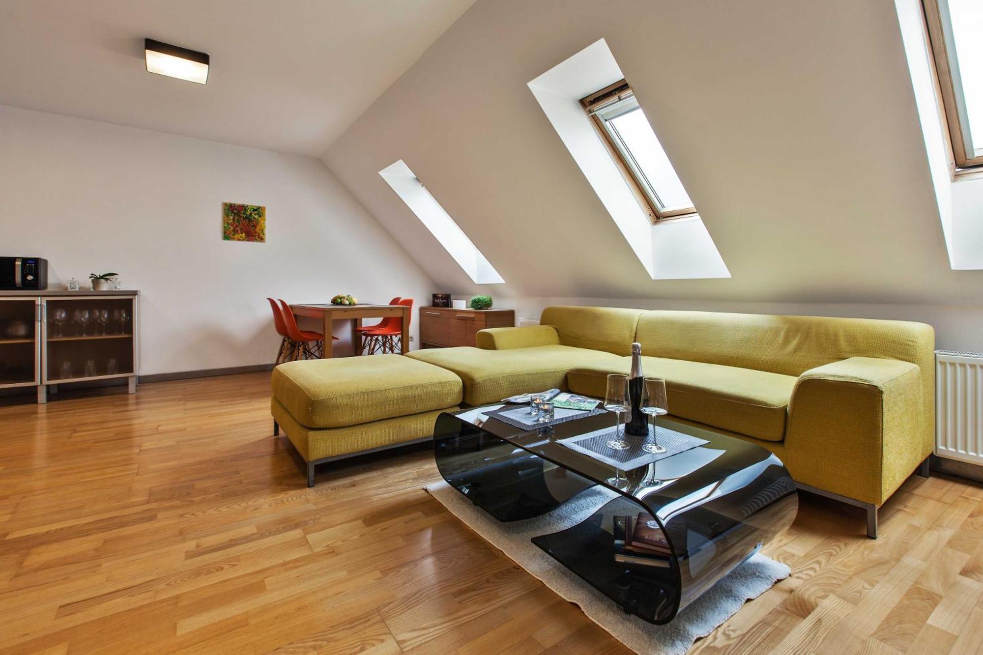 Dolna 4 - Apartments In Direct Centrum On City Square بانْشكا بيشتريتْسا المظهر الخارجي الصورة