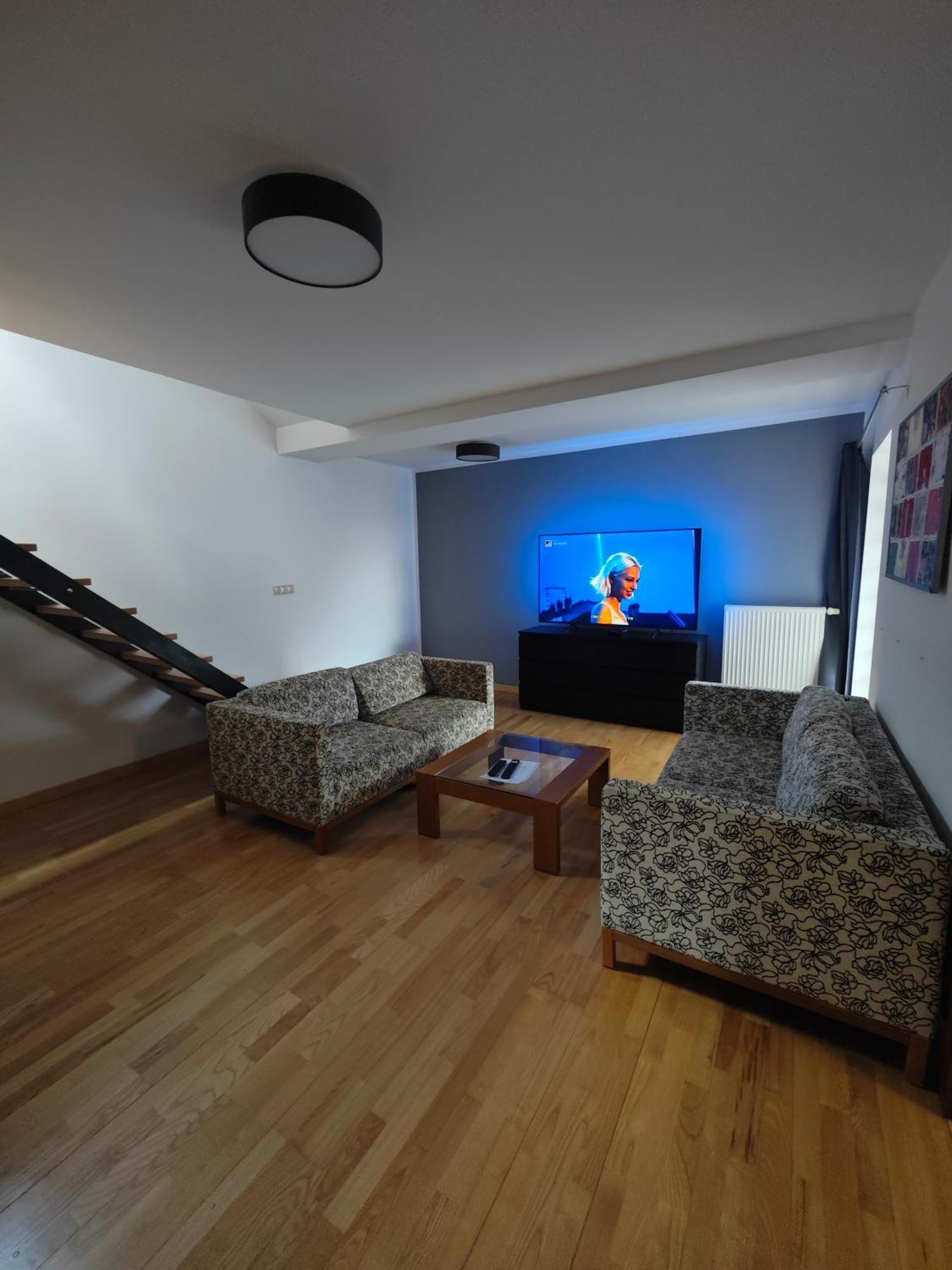 Dolna 4 - Apartments In Direct Centrum On City Square بانْشكا بيشتريتْسا الغرفة الصورة